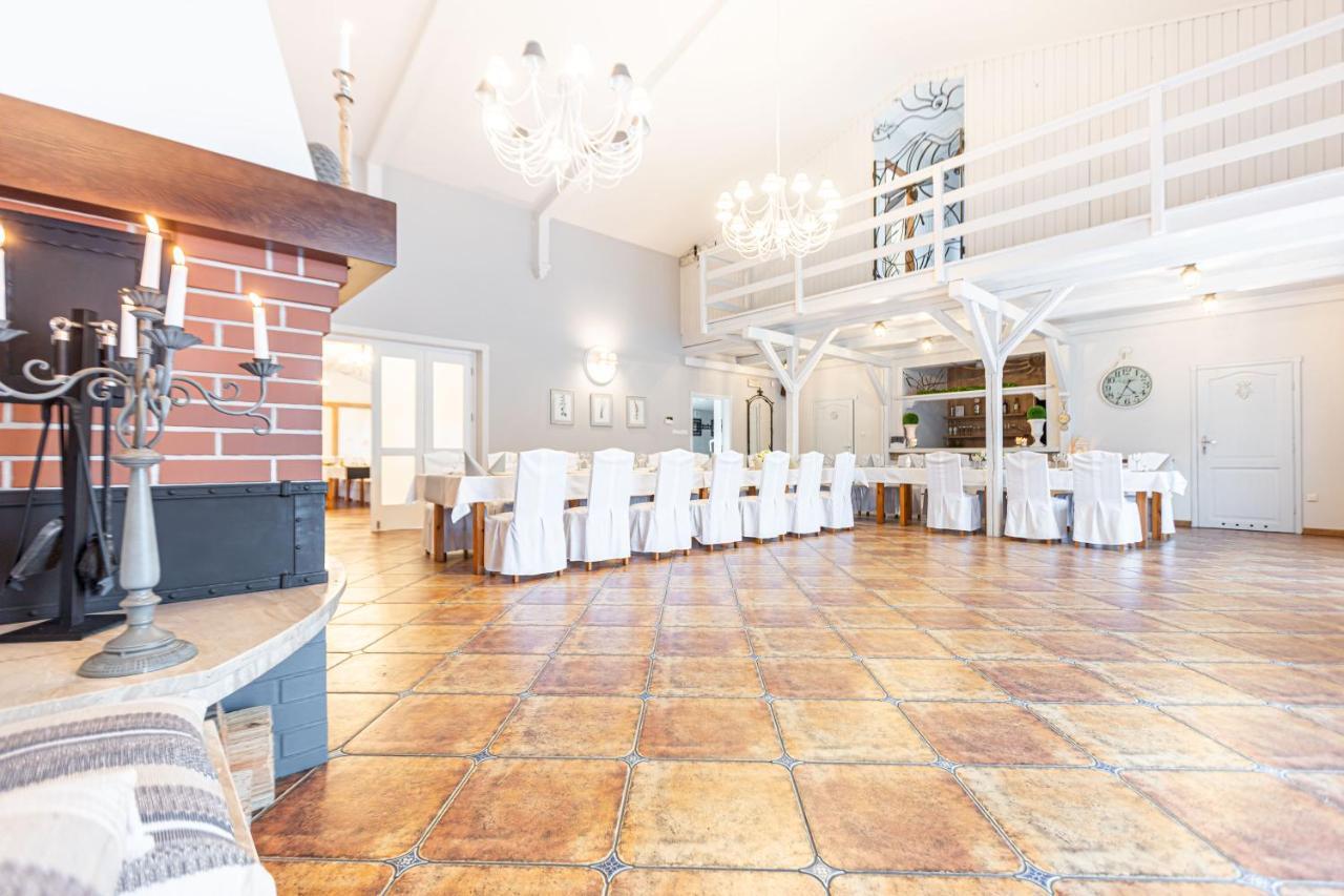 Osrodek Wypoczynkowy "Julia" W Samociazku Hotel Samociążek Exterior foto